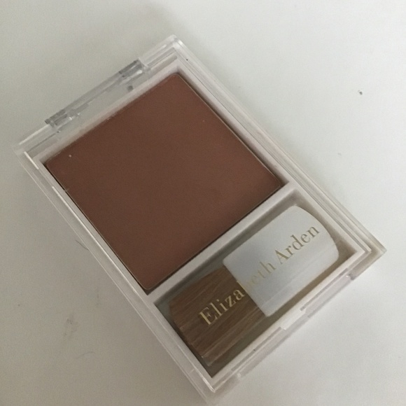 Elizabeth Arden Terrarose Blush - Picture 2 of 5